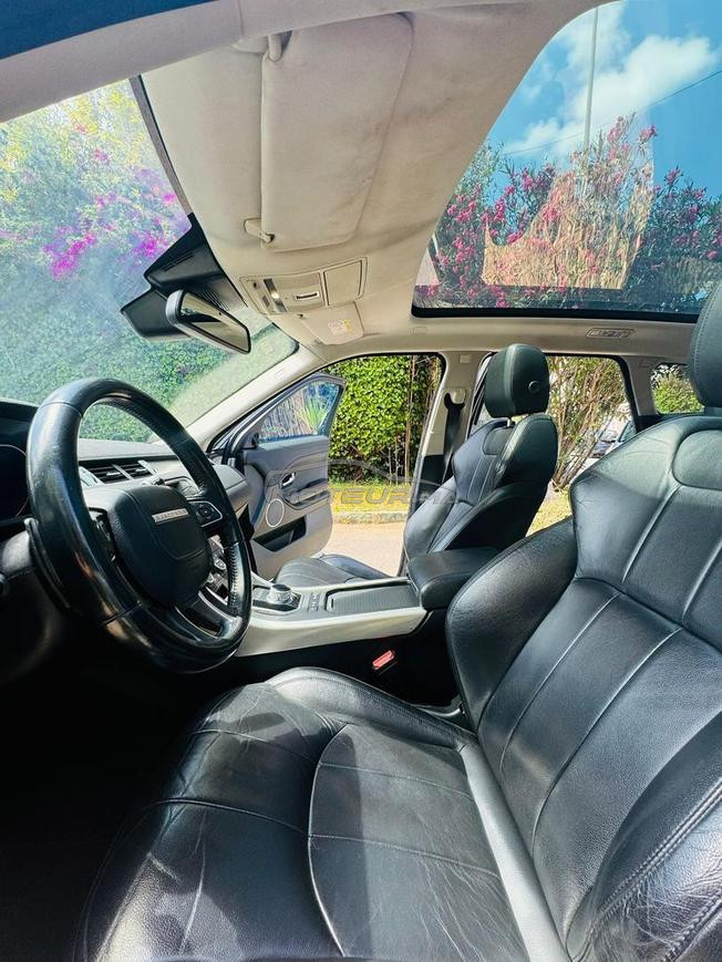 range evoque 