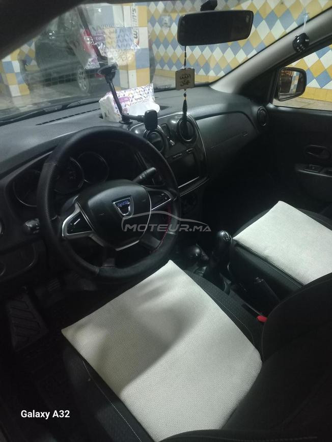 dacia logan 2019 bon état  carte grise fes