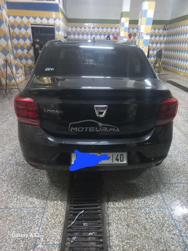 dacia logan 2019 bon état  carte grise fes