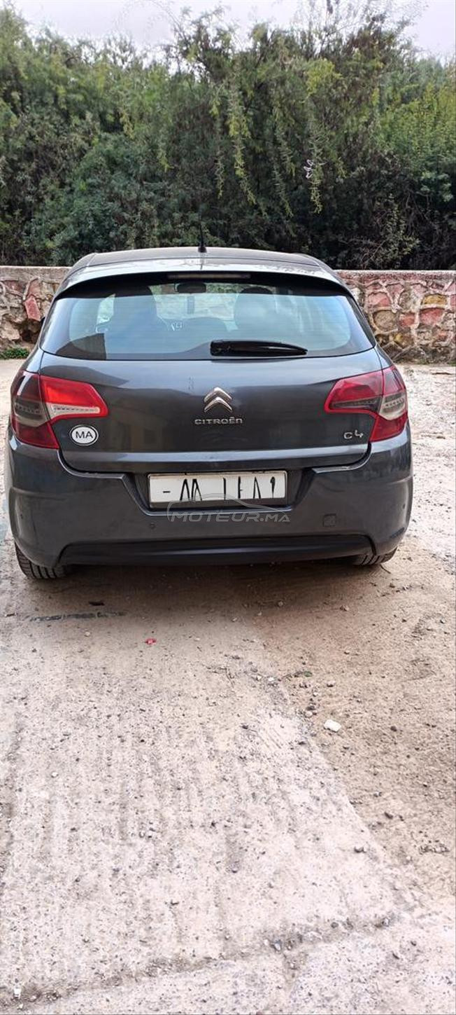 voiture/سيارة
