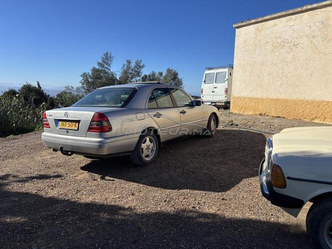 Mercedes-Benz Classe C Essence Automatique 1996