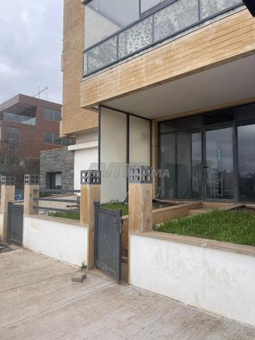 محل تجاري للإيجار مقابل ماكدونالدز دار بوعزة - 2