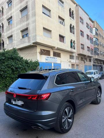 Volkswagen touareg executive model 2025 km 16 000