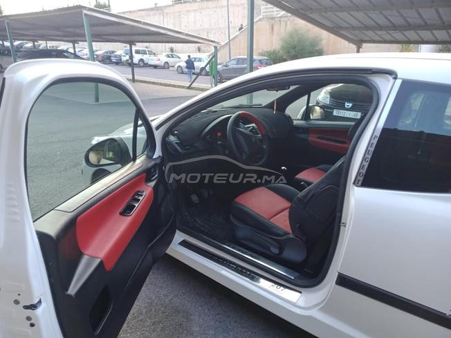 Peugeot 207 2009-2 Portes Douane 2015, prix 80000