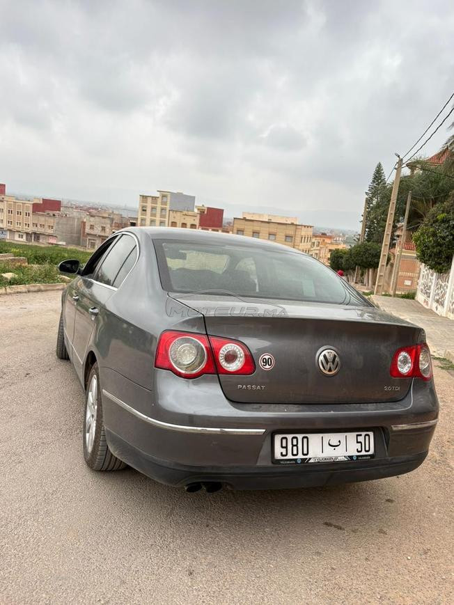 سيارة للبيع passat b6