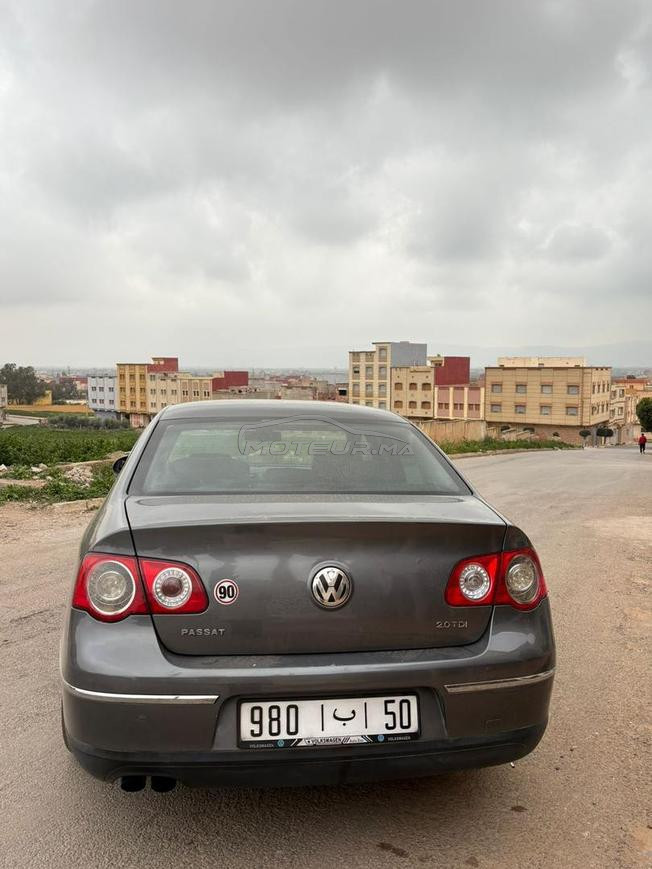 سيارة للبيع passat b6