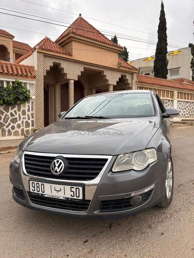سيارة للبيع passat b6