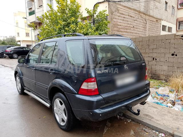 مرسيدس-بنز 270 ديزل يدوي 2002 في مكناس - 2