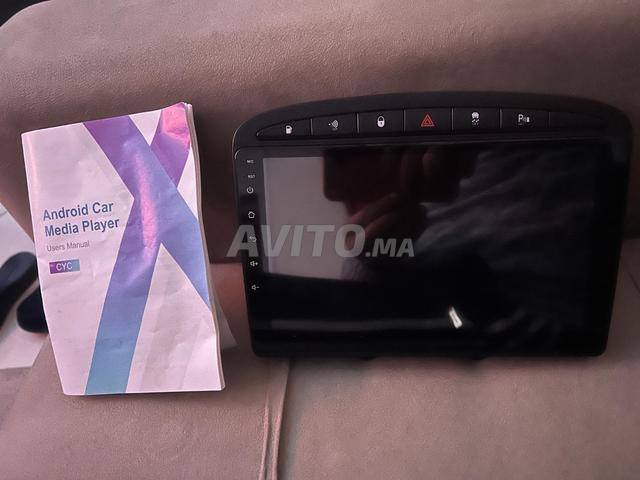 Écran Android original universel QLED GPS caméra