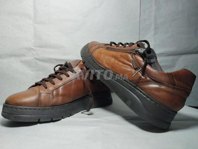 Chaussures espagnoles en bon état