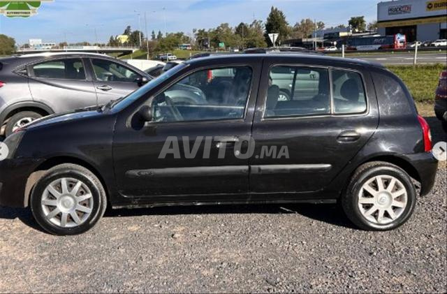 Renault Clio Essence Manuelle 2014 à Agadir