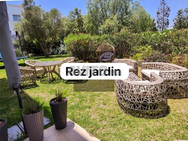 Rez jardin à vendre 170 m² à Ville Verte Boskoura