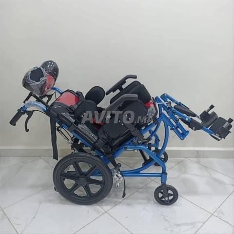 Poussette orthopédique neuve