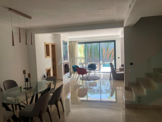A vendre villa en bande à bouskoura Palmeraie Golf