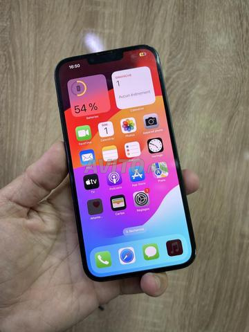 iPhone 14 plus officiel 128/96 la batterie