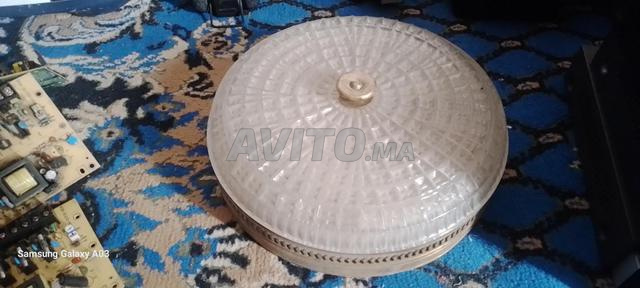 Vente d'un ensemble d'outils et d'appareils à 800 dirhams