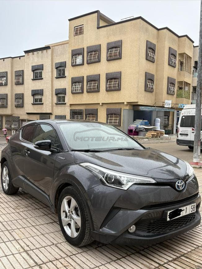  TOYOTA C-HR HYBRIDE 122CV