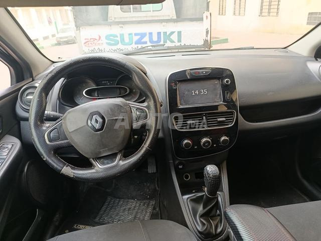Renault Clio Diesel Manuelle 2017 à Casablanca