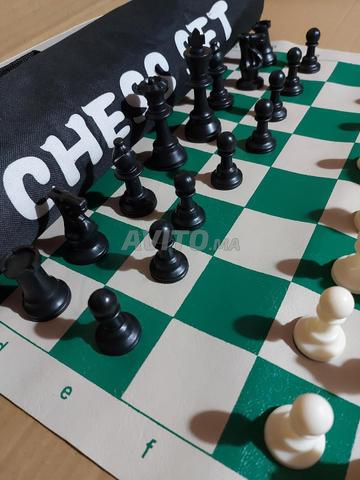 Jeu d'échecs pliable et portable