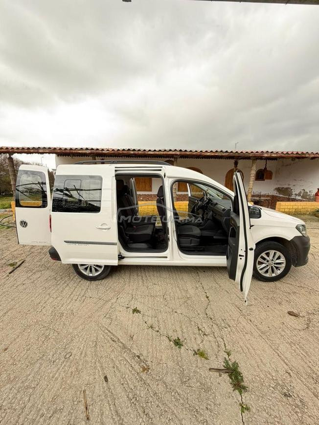 Volkswagen Caddy Diesel Manuelle 2020 à Tanger 