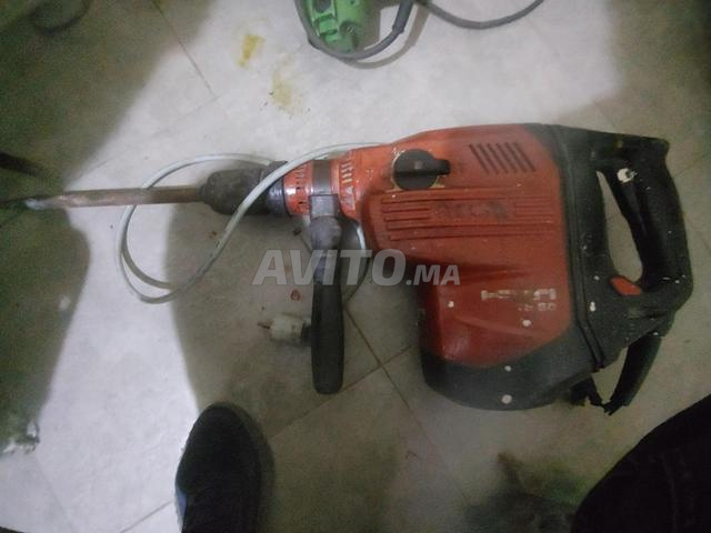 Digageur professionnel marque hilti