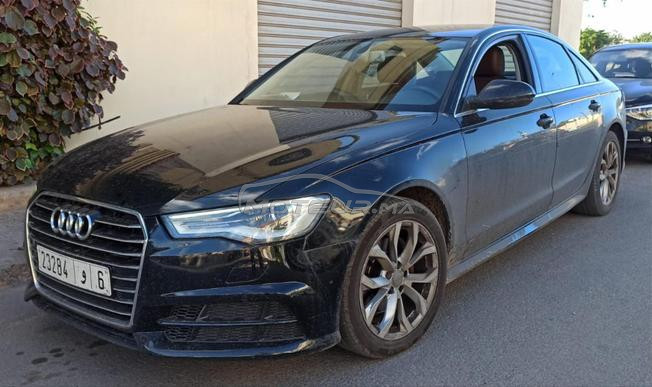 voiture de luxe AOUDI A6 