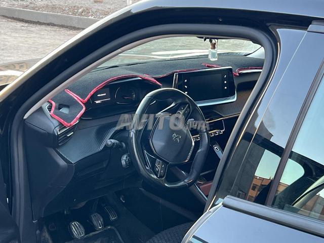 Peugeot 2008 Diesel Manuelle Fin 2021 à Marrakech