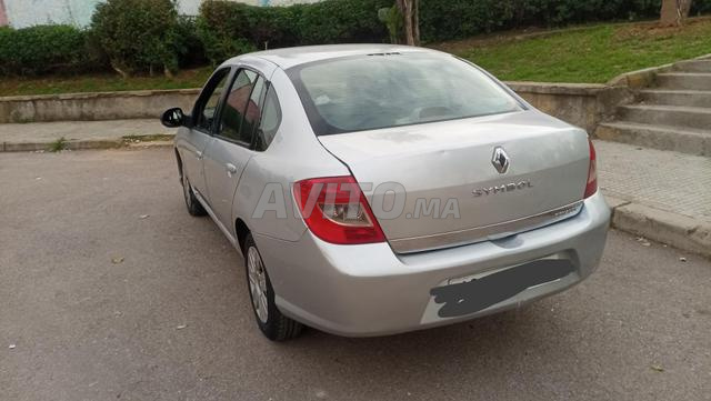 رونو symbole ديزل كاملة الخيارات