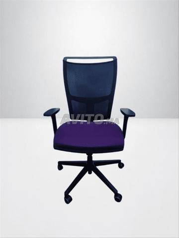 Chaise à roulette Magencia bi-color violet mesh
