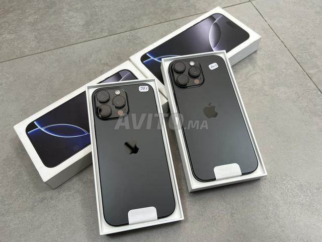 IPHONE 16 PRO 128 E 256 PRESQE NEUF / LBI3 FMA7AL