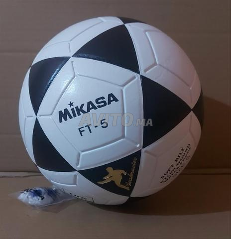 BALLON FOOTBALL MIKASA FT5