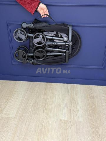 عربة أطفال دلتا للأطفال فائقة الصغر