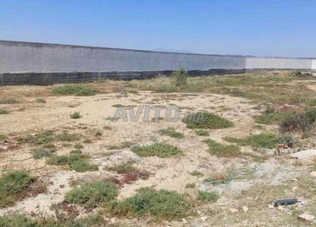 Terrain industriel à Bouskoura