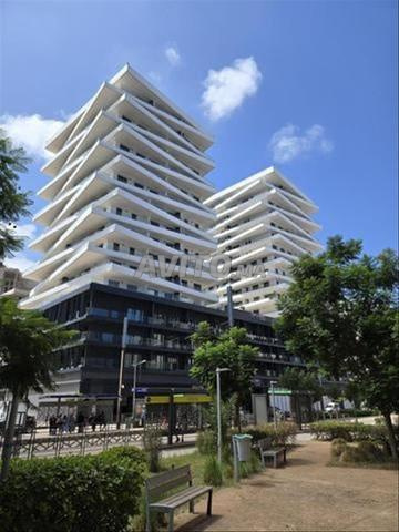 studio meublé neuf à louer vide à CFC Uptown