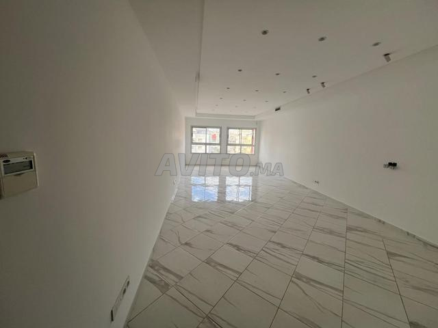 مكاتب للإيجار في القطاع الإداري وسط المدينة