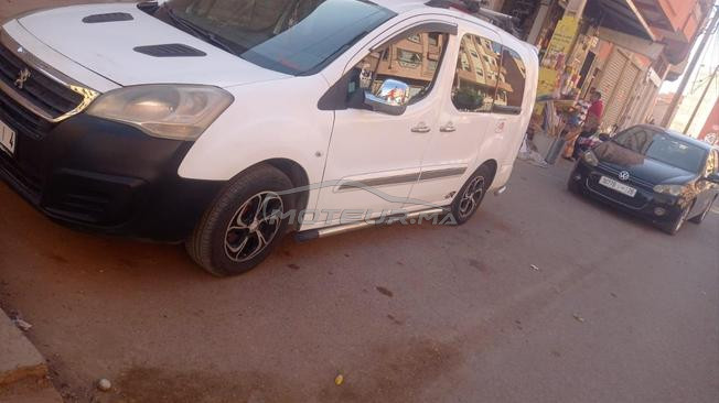 peugeot partnir modil 2017 darba 290km