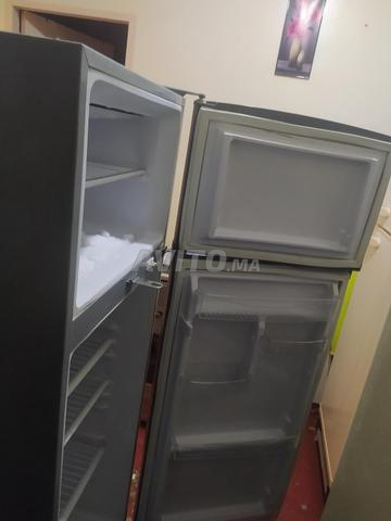 Grand réfrigérateur