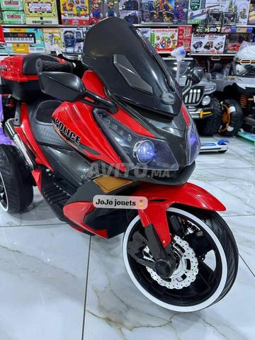 MOTO POLICE ÉLECTRIQUE 12V 3 Roues عرض خااااااص - 2