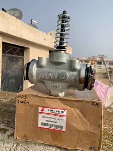 🔧للبيع🔧ماستر سلندر (master cylinder) ديال BMW