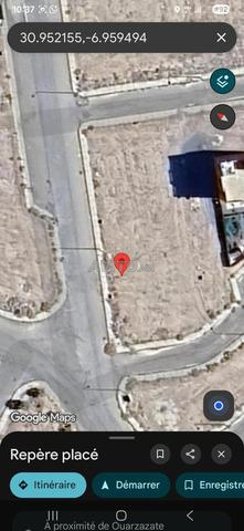 Terrain commercial, une façade, lotissement Al Omala