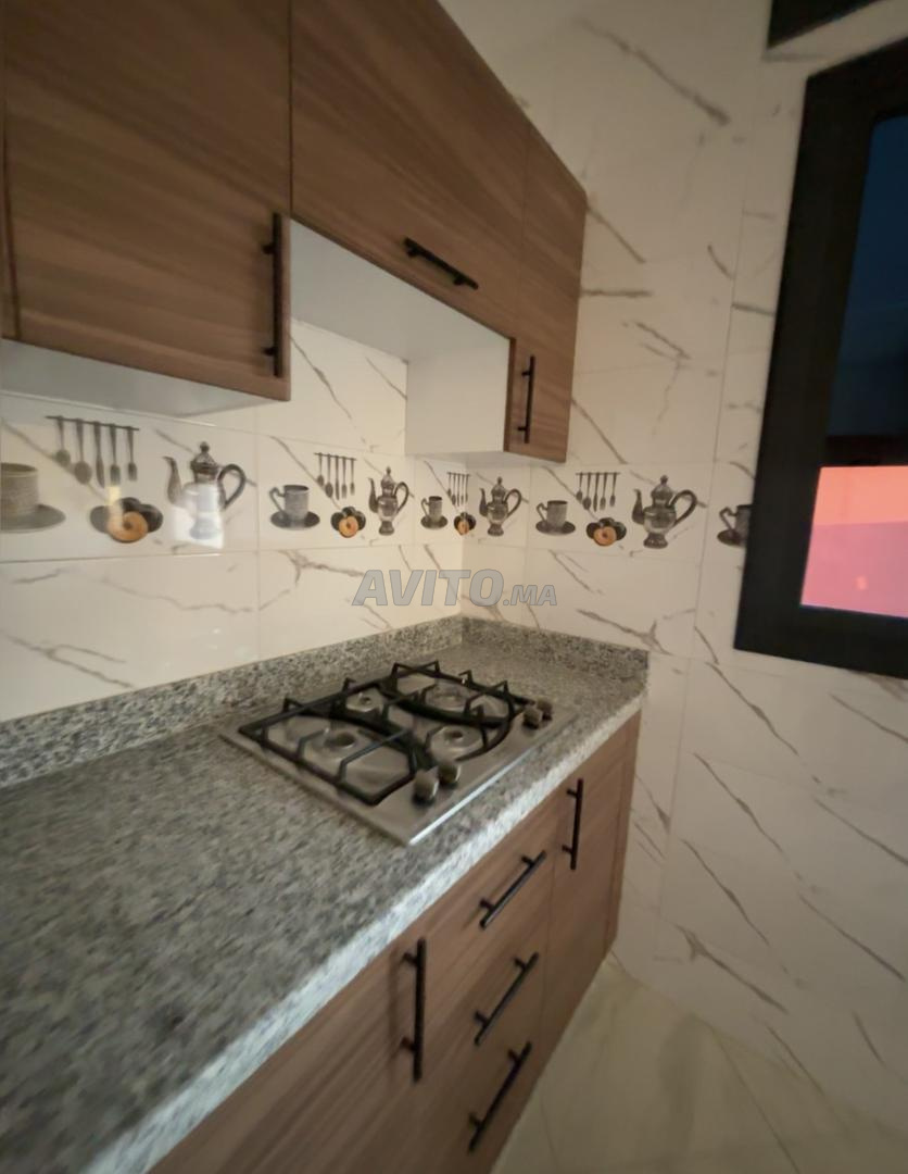 Appartement neuf à louer près de la station