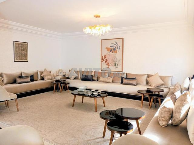 بيع شقة بمساحة 148 متر مربع في الدار البيضاء