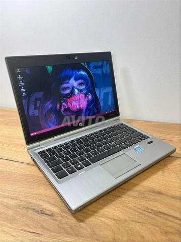 hp i7 EliteBook Ram 8 Disc SSD