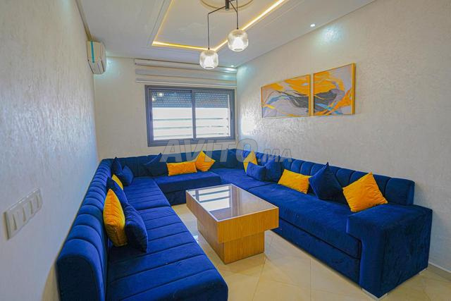 شقة للإيجار مارتيل كورنيش 2 غرفة نوم صالون - 2