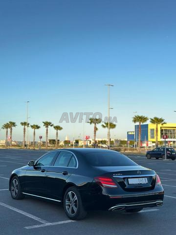 classe E 220 1er mai حالة جيدة جدا