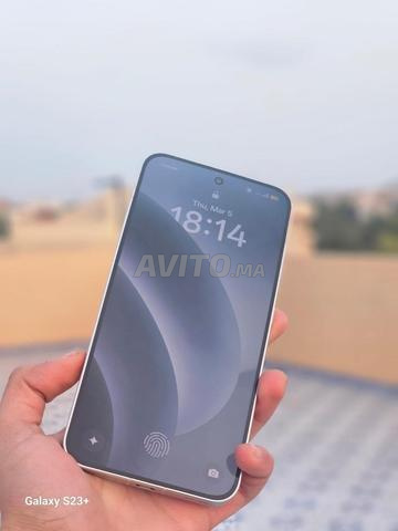 Oppo reno 13 5g 512GB/12GB couleur white (plume) - 2