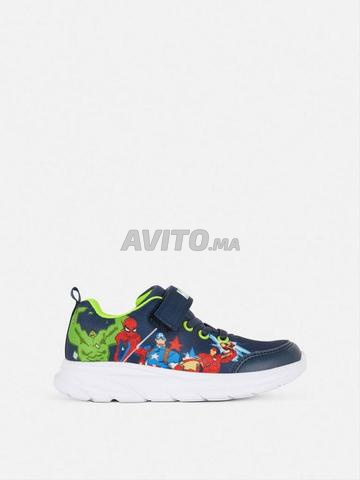 حذاء للأطفال مستورد