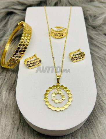 اونصومبل بلاكيور