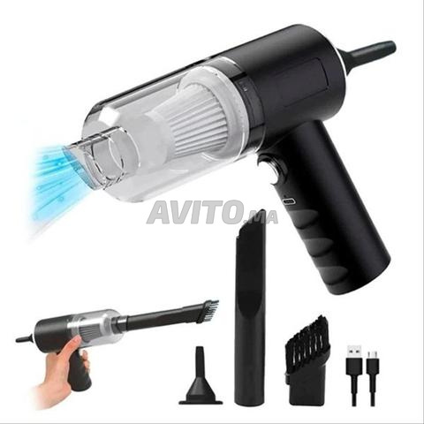 مكنسة كهربائية