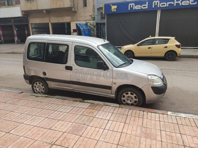 Peugeot Partner Diesel Manuelle 2004 à Salé
